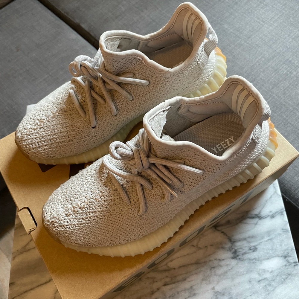 Yeezy Boost 350 V2 Sesame